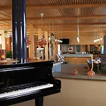 Unicare Hotel