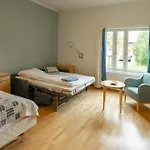 Unicare Отель *