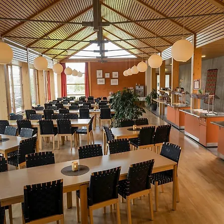 Unicare فندق روروس